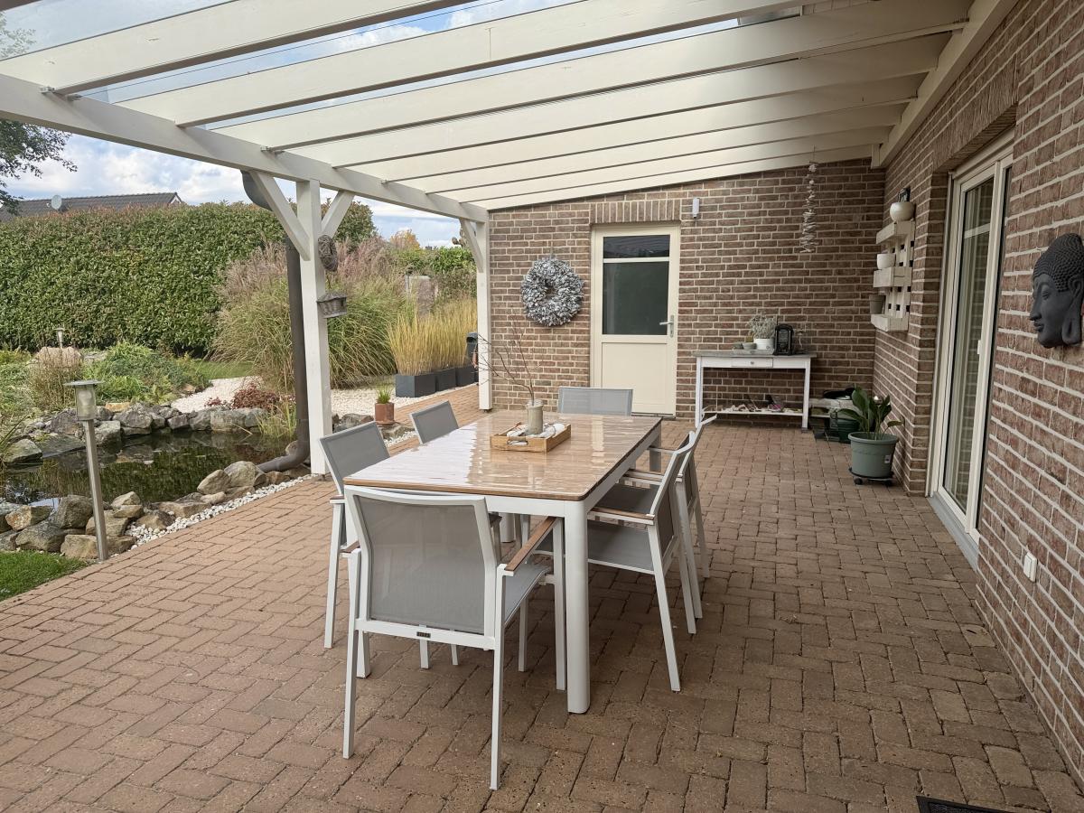 Überdachte Terrasse