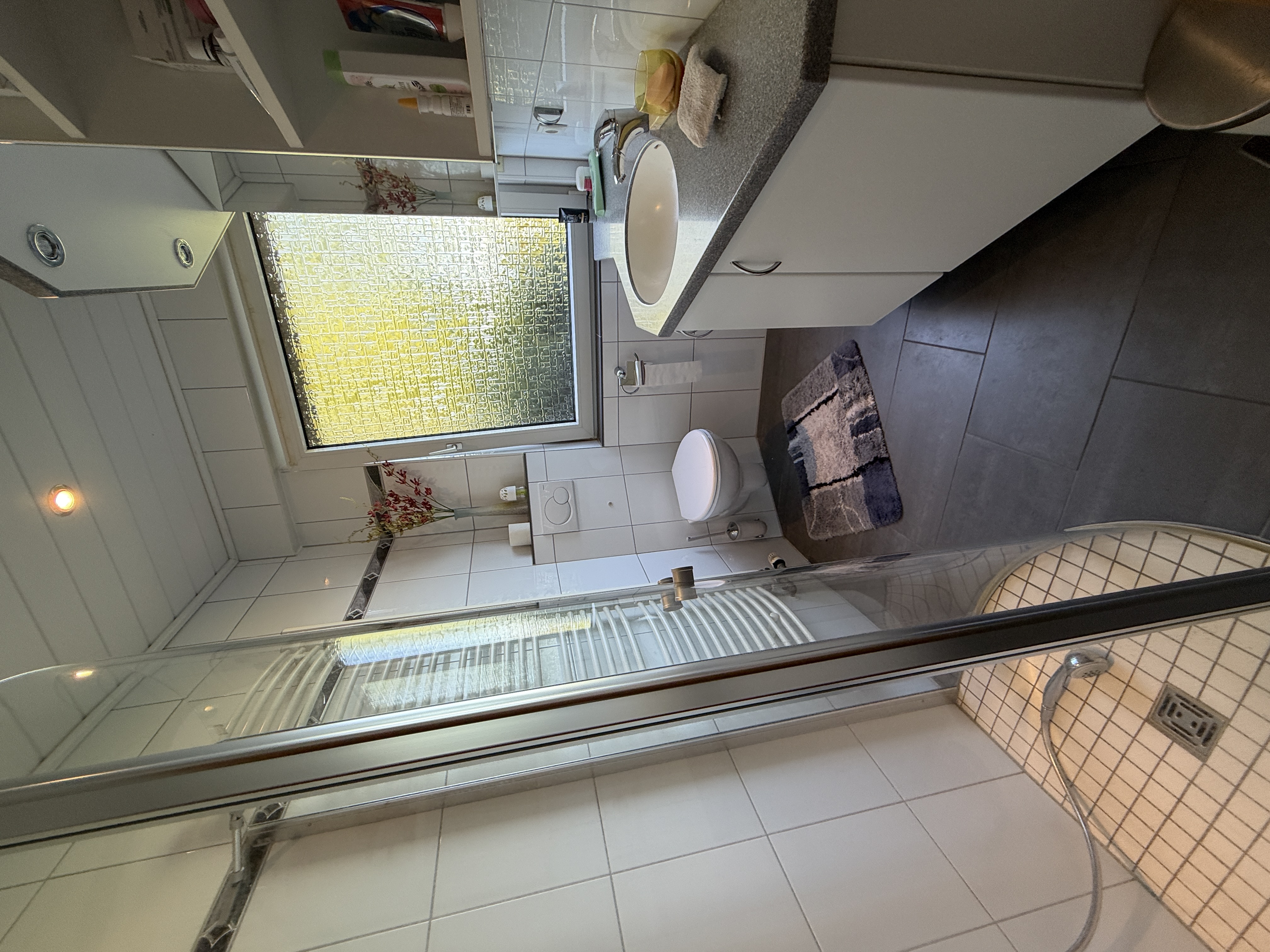 Badezimmer Erdgeschoss