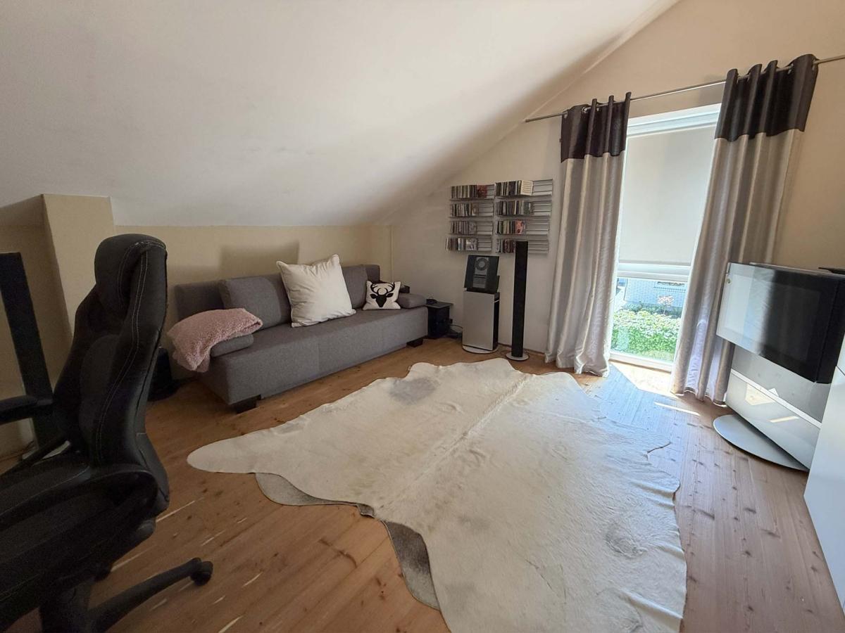 Büro DG
