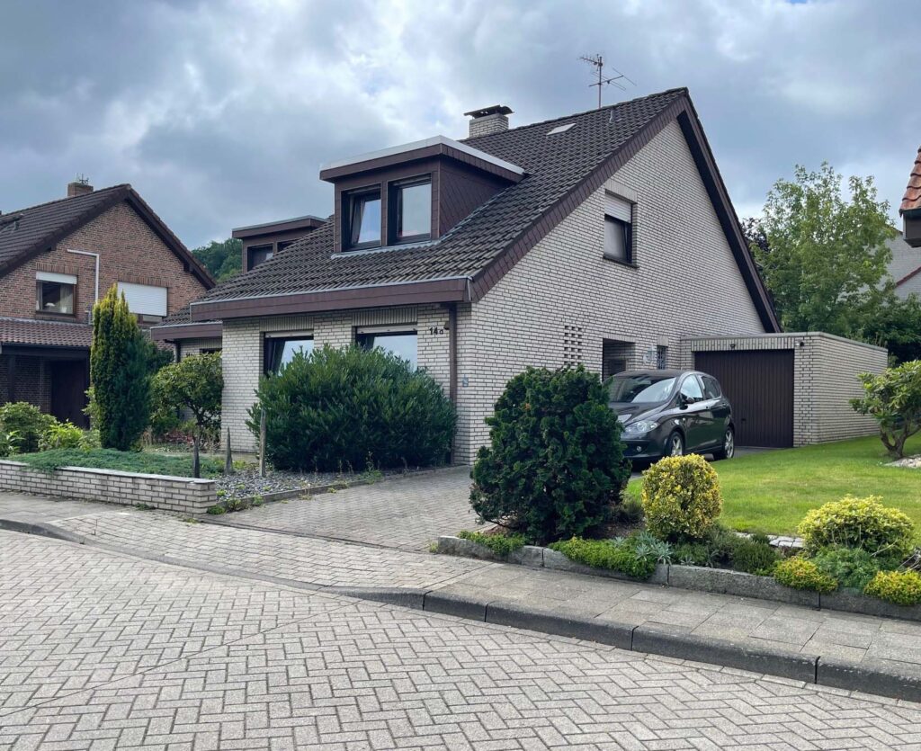 Bad Bentheim - Solide Doppelhaushälfte in ruhiger Sackgassenlage – Nähe Burg Bad Bentheim!