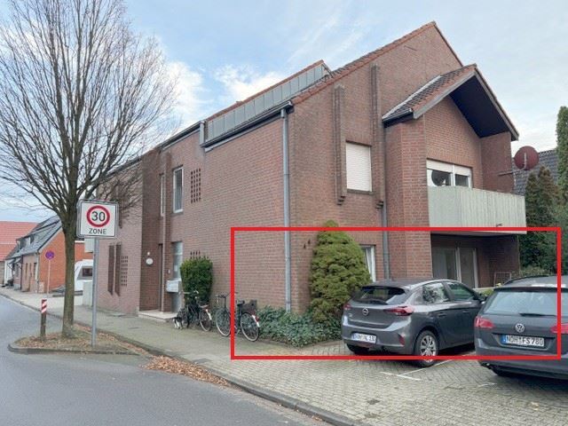 Nordhorn - Komplett renovierte Erdgeschosswohnung mit Balkon, Kellerraum und Stellplatz!