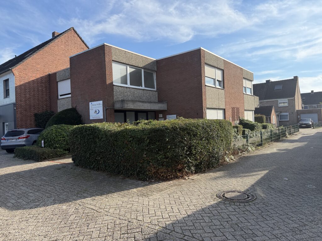 Nordhorn - Büro/Praxisräume in guter Lage zu vermieten !